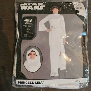 Princess Leia costume